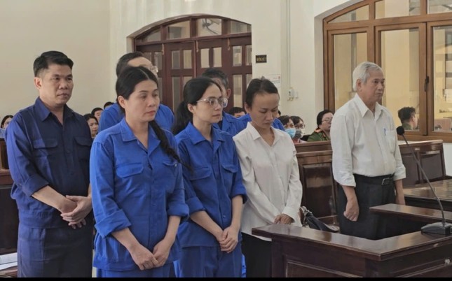 Gây thiệt hại hơn 25 tỷ đồng, 2 cựu Hiệu trưởng Trường Đại học Đồng Nai và nhiều thuộc cấp lãnh án