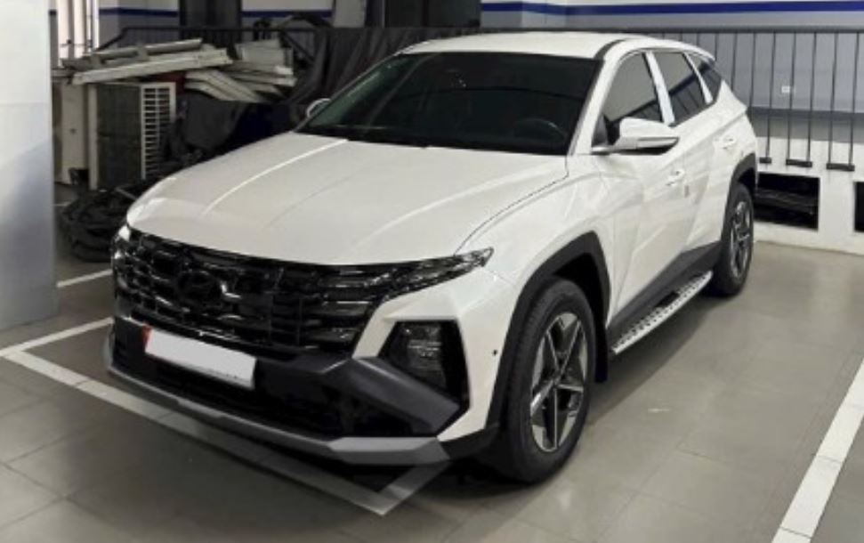 Vừa lăn bánh 17km, Hyundai Tucson 2024 còn chưa bóc hết nội thất đã chịu khấu hao đáng kể