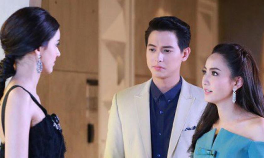 Tình cũ của chồng 'đột kích' đêm tân hôn, nàng dâu liền 'phản pháo' bằng độc chiêu khiến ả rút lui gấp