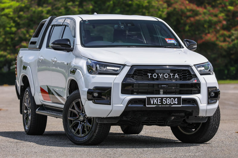 Top 10 ôtô bán chạy nhất Đông Nam Á: Toyota Hilux vô đối