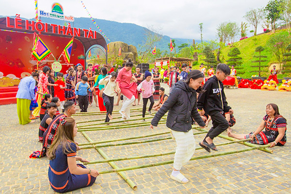 Đà Nẵng: Các khu du lịch sẵn sàng đón khách du xuân Ất Tỵ 2025