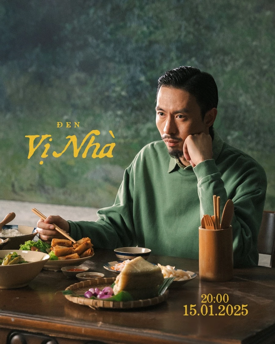 Đen tung poster bên mâm cơm Tất niên Đen tung poster bên mâm cơm Tất niên