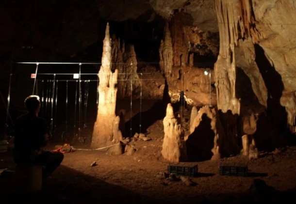 Phát hiện “đền thờ hang đá” 35.000 tuổi ở Israel