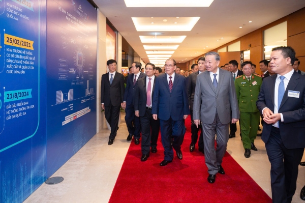 Cả hệ thống quyết tâm đẩy mạnh khoa học công nghệ, tránh lỡ thời cơ 