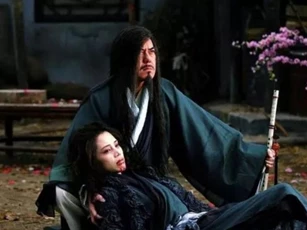 Mai Siêu Phong bị giết, Hoàng Dược Sư không trả thù cho ái đồ: 3 lý do sau khiến Đông Tà bỏ lỡ cơ hội