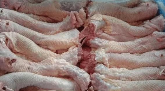 Có 3 phần “bẩn” nhất của gà, dù ngon đến mấy cũng không nên ăn, ăn lâu dài rất hại cơ thể
