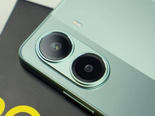 Smartphone chống nước, cấu hình ‘đỉnh của chóp’, pin 6.550mAh, giá ‘mềm’