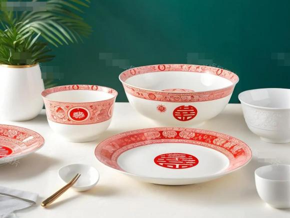 Tại sao phải “thêm bát mới” trong dịp Tết Nguyên đán? Đó thực sự không phải là mê tín