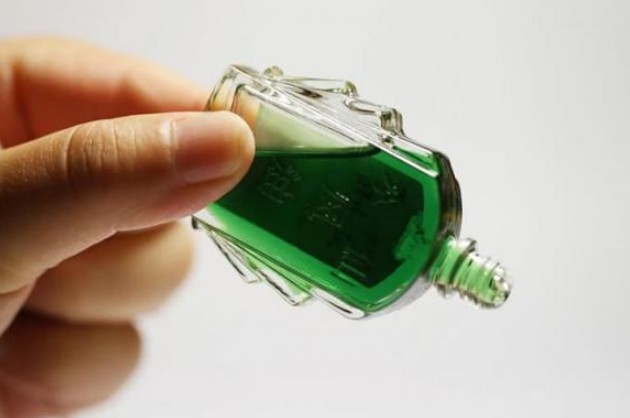 90% mọi người không biết 10 “tác dụng thần kỳ tiềm ẩn” này của tinh dầu, có thể tiết kiệm hàng trăm USD mỗi năm