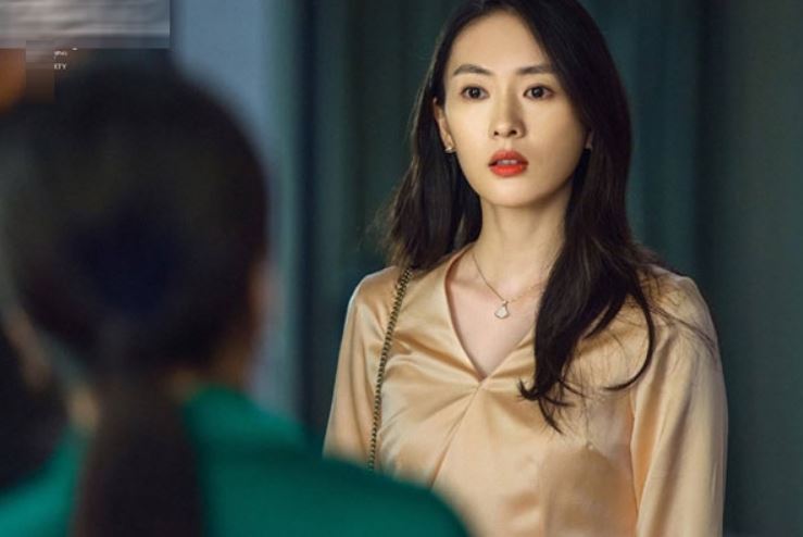 Cuộc chạm trán bất ngờ với vợ cũ của chồng: Cú đáp trả sâu cay khiến tôi cứng họng