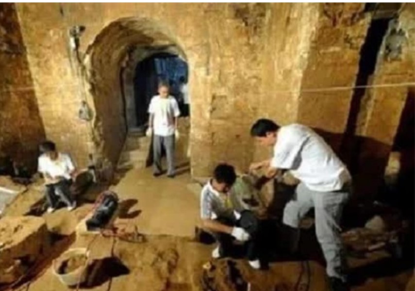 Báu vật thất truyền được tìm thấy khi khai quật mộ Tào Tháo khiến giới khảo cổ sững sờ