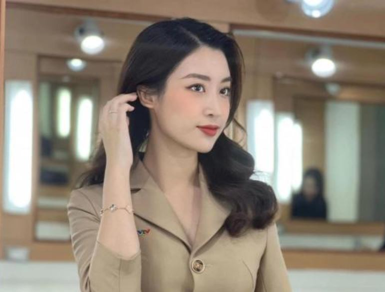 Đỗ Mỹ Linh hi sinh điều này của bản thân khi sinh con gái