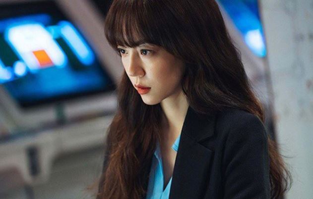 Mang tài liệu tới công ty, gặp chồng cũ - cú sốc từ quá khứ và màn xoay chuyển bất ngờ của số phận