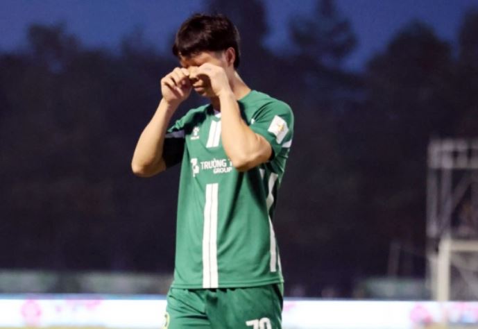 Công Phượng báo tin dữ tới HLV Kim Sang-sik, hết cơ hội trở lại ĐT Việt Nam?