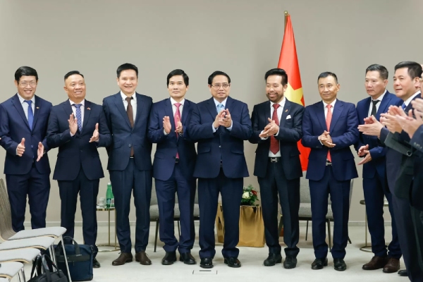 Thủ tướng: Doanh nhân Việt kiều cần phát huy lợi thế kết nối chuỗi cung ứng