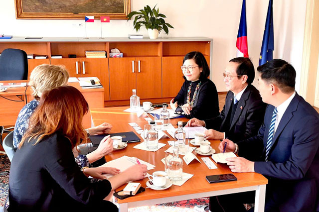 Việt Nam - Czech thúc đẩy hợp tác khoa học, công nghệ và đổi mới sáng tạo