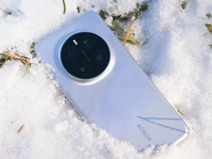 ‘Kẻ hủy diệt’ iPhone 16 Pro: Cấu hình ‘siêu khủng’, chống nước, pin 5.850 mAh, sạc 100W, camera chất lượng, giá gần 19 triệu đồng