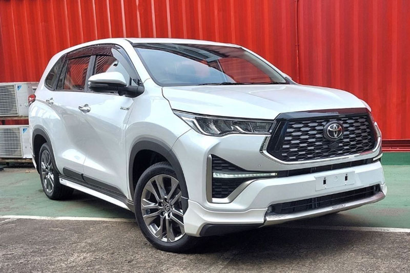 Toyota Innova bỏ xa Mitsubishi Xpander về doanh số