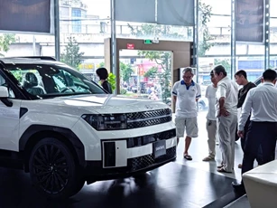 Thị trường ô tô Việt Nam phục hồi trong năm 2024
