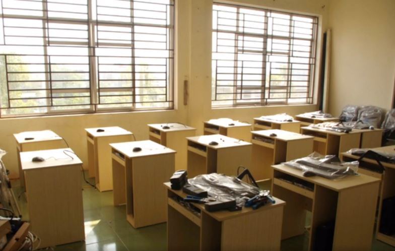 3 học sinh trường nghề nhiều lần đột nhập phòng tin học trộm thiết bị