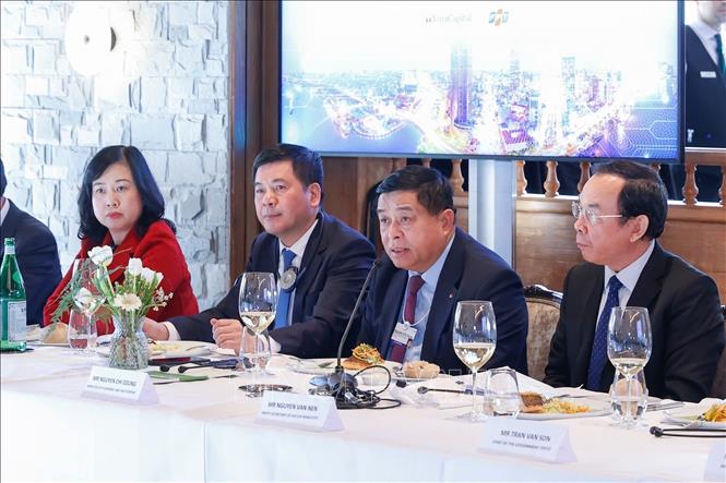 Bên lề WEF Davos 55: Đầu tư công nghệ cao tại Việt Nam - Cất cánh trong kỷ nguyên thông minh