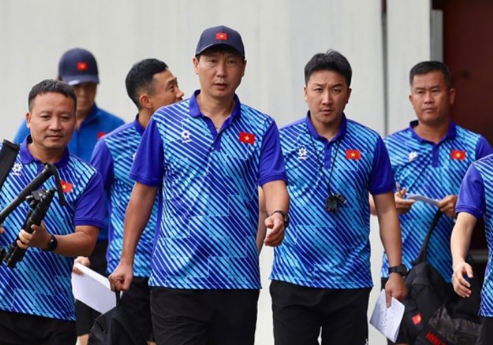 HLV Kim Sang-sik 'thay máu' nhân sự ĐT Việt Nam, tiết lộ tiêu chí lựa chọn nhân tài