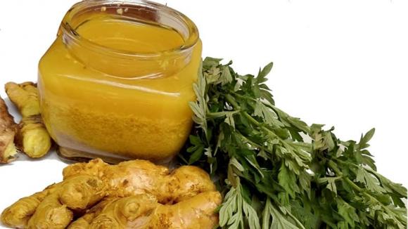 Cuối năm lau dọn bàn thờ đừng dùng nước lã nữa, thay bằng 3 loại này kích hoạt may mắn, tiền tài