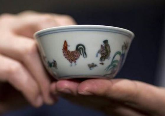Thông tin chiếc ly gần 900 tỷ đồng: Sản phẩm thời nhà Minh, kiệt tác của lịch sử gốm sứ Trung Quốc