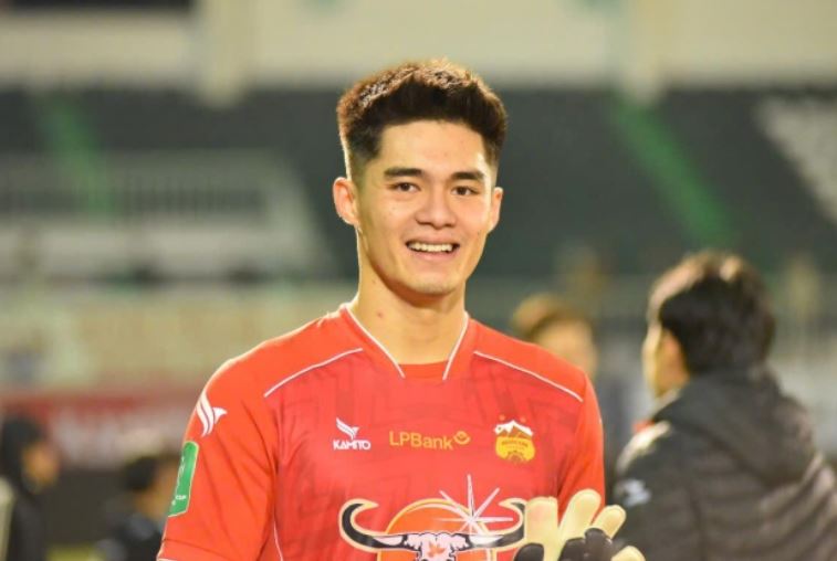 Báu vật của HAGL gây chấn động, HLV Kim Sang-sik gạch tên công thần ĐT Việt Nam?