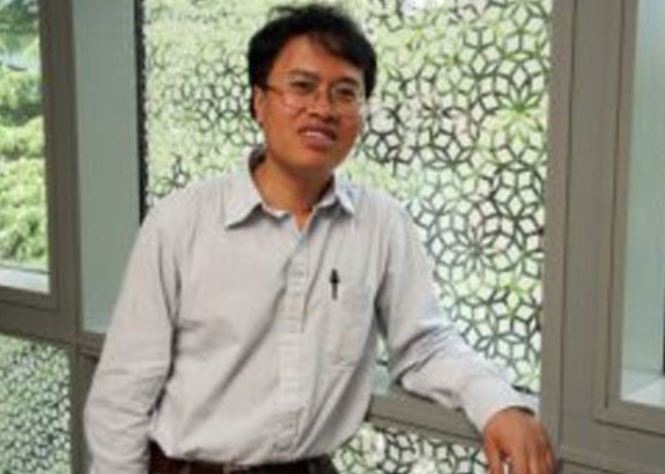 Thần đồng toán học Việt Nam trở thành GS Vật Lý nổi tiếng thế giới: Từng được kỳ vọng đạt giải Nobel