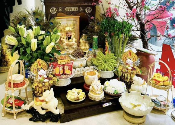 Bàn thờ Thần Tài phạm 3 sai lầm nghiêm trọng này bảo sao buôn bán ế ẩm, điều đầu tiên rất nhiều người mắc phải