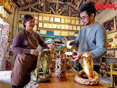 Nghệ nhân trẻ xứ Đoài với những linh vật rắn