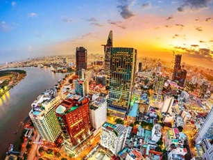 Kinh tế Việt Nam 2024: Tăng trưởng mạnh mẽ bất chấp khó khăn toàn cầu