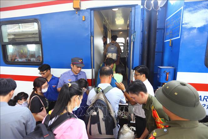 Ngành đường sắt bán hơn 434.000 vé trong dịp Tết Nguyên đán 2025