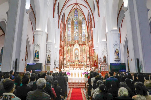 Người Công giáo đón Tết Nguyên đán