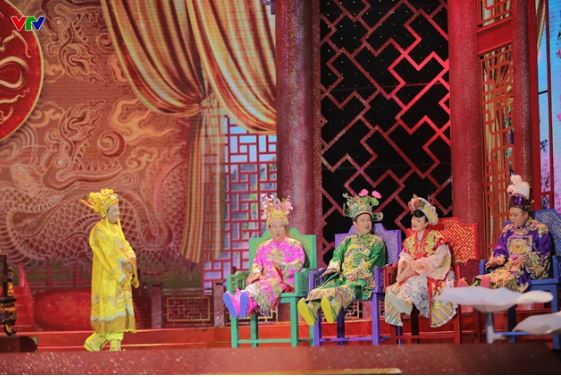 T&#xE1;o Qu&#xE2;n 2025 b&#x1ED9;i thu s&#x1ED1; ti&#x1EC1;n qu&#x1EA3;ng c&#xE1;o kh&#x1ED5;ng l&#x1ED3; sau khi ph&#xE1;t s&#xF3;ng, b&#x1EA5;t ng&#x1EDD; c&#xE1;i t&#xEA;n chi kh&#x1EE7;ng nh&#x1EA5;t