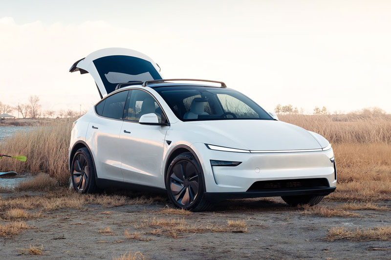 Top 10 ôtô bán chạy nhất thế giới năm 2024: Tesla Model Y vượt mặt Toyota Corolla