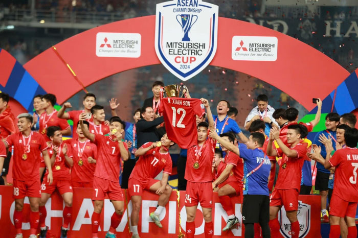 Đại gia V.League làm điều chưa từng có, trụ cột ĐT Việt Nam nhận phần thưởng khó tin sau AFF Cup 2024