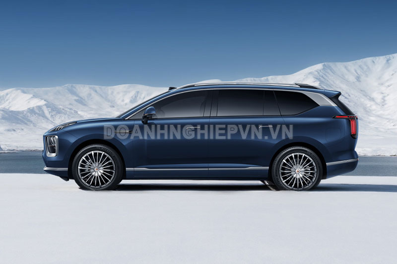 SUV ngang cơ BMW X7, công suất 340 mã lực, nội thất sang chảnh, giá ‘hạt dẻ’