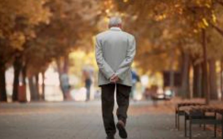 Chỉ sau 50 tuổi người ta mới hiểu được 9 quy tắc sinh tồn đặc biệt này, tôi ước mình biết sớm hơn