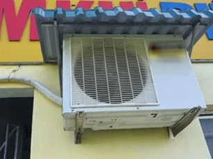 Che chắn cục nóng điều hòa dưới mưa nắng có thực sự cần thiết không? Sự thật và mẹo hay để bảo vệ thiết bị dài lâu