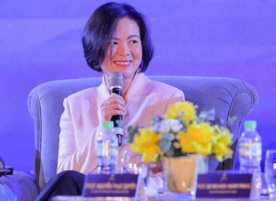 Danh t&#xED;nh nh&#xE0; khoa h&#x1ECD;c n&#x1EEF; g&#x1ED1;c Vi&#x1EC7;t &#x111;&#x1B0;&#x1EE3;c th&#x1EBF; gi&#x1EDB;i vinh danh: Thu&#x1ED9;c top 1% h&#xE0;nh tinh, tu&#x1ED5;i th&#x1A1; v&#x1EA5;t v&#x1EA3;