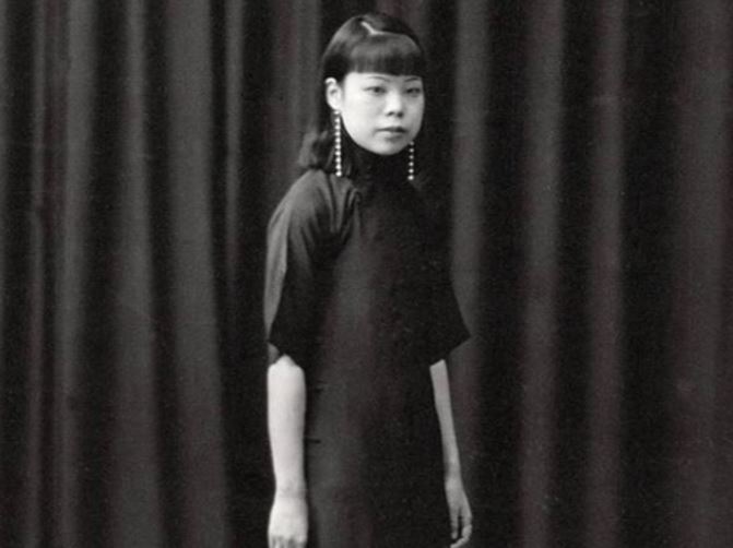 Ng&#x1B0;&#x1EDD;i duy nh&#x1EA5;t trong l&#x1ECB;ch s&#x1EED; Trung Qu&#x1ED1;c ly d&#x1ECB; ho&#xE0;ng &#x111;&#x1EBF; v&#xEC; l&#xFD; do kh&#xF4;ng ai ng&#x1EDD;, cu&#x1ED9;c s&#x1ED1;ng cu&#x1ED1;i &#x111;&#x1EDD;i m&#x1EDB;i x&#xF3;t xa