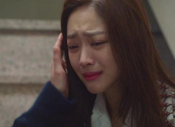 Bi kịch hôn nhân: Người chồng hoàn hảo, tờ đơn ly hôn và sự thật cay đắng