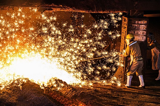 Doanh nghiệp ra quân sản xuất đầu năm với khí thế mới