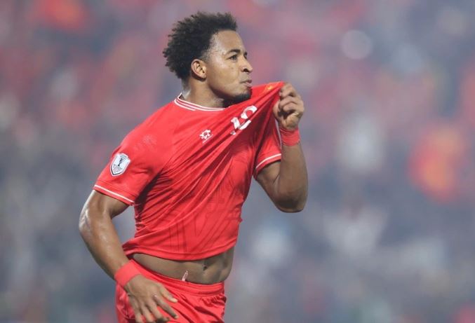 Cựu sao HAGL bất ngờ chê Nguyễn Xuân Son sau AFF Cup, 'cà khịa' chính sách nhập tịch của ĐT Việt Nam