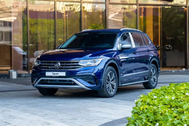 SUV hạng sang giảm giá hơn 300 triệu đồng tại Việt Nam