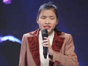 Cô gái khiếm thị biến đam mê âm nhạc thành sức mạnh