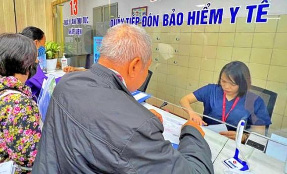 Người từ 60 tuổi không có lương hưu được hỗ trợ thẻ BHYT từ 1/7/2025, mức hưởng cao ngất ngưởng