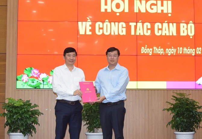 Chủ tịch UBND tỉnh Đồng Tháp nghỉ hưu trước tuổi theo nguyện vọng